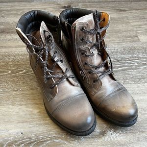 Taos Footwear Capstone Leather Boots in Tobacco size 39 (US size 8)